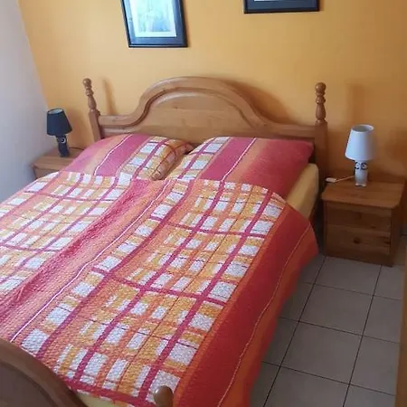 Holiday home Inmobahia - Montgri 205