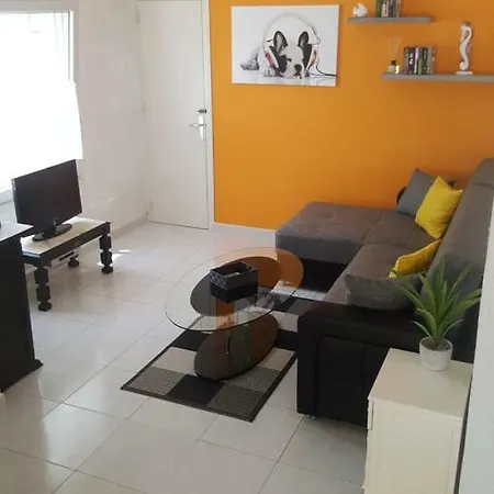 Inmobahia - Montgri 205 Holiday home Empuriabrava